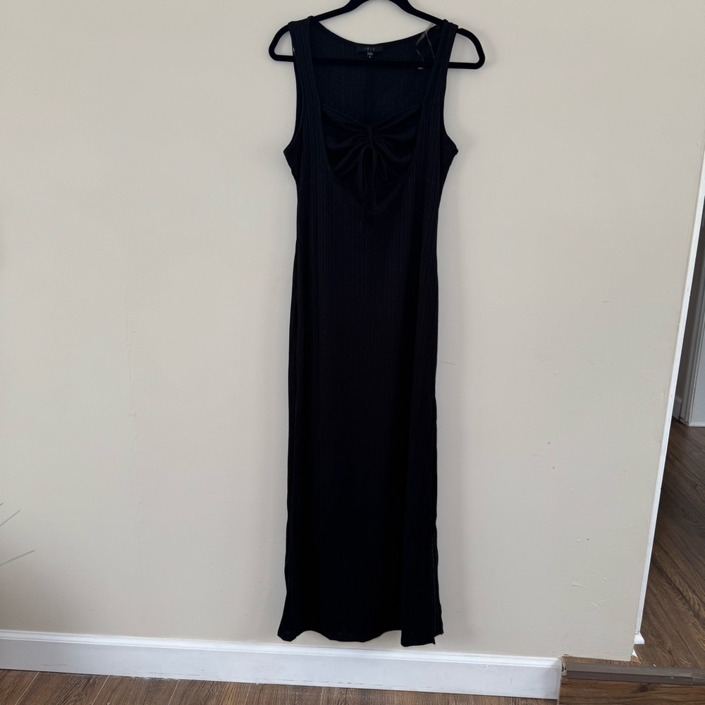 SOLD! Elegant Black Maxi Dress